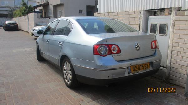 פולקסווגן פאסאט (2008)