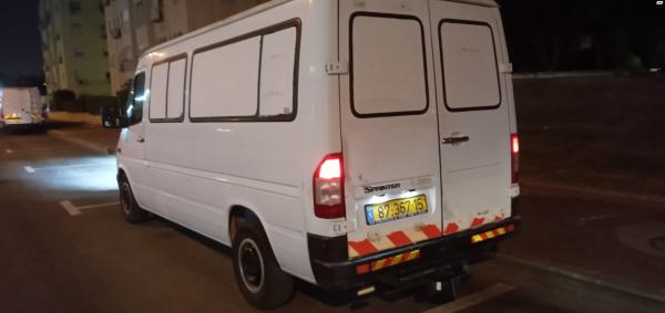 מרצדס ספרינטר מסחרי (2002)