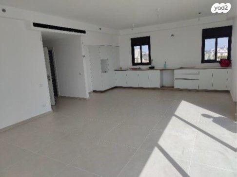 ארלוזורוב 23