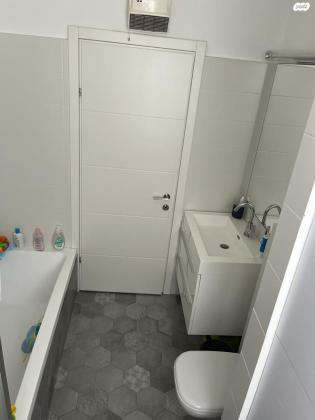 שדרות לוי אשכול 88 (רמת אביב החדשה)