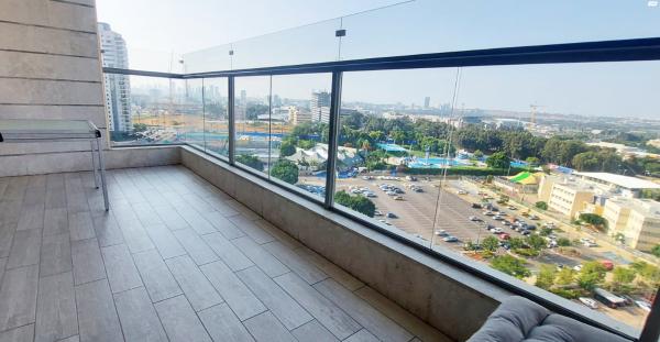 אסירי ציון 27 (נווה גן)