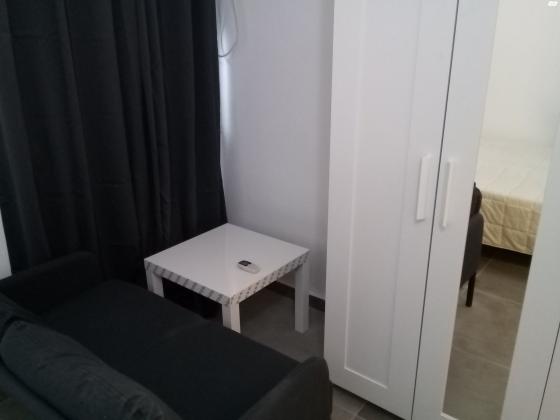 כיכר הקניזי 15 (שכונה ד)