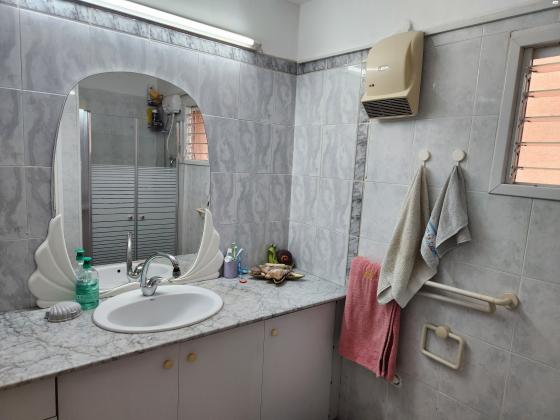 הגפן 56 (קרית אליהו)