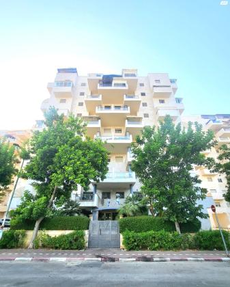 חובבי ציון 9 (האוצר)