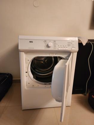 מייבש כביסה בן שנה וחצי עם קבלות