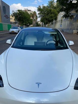 טסלה מודל 3 (2021)