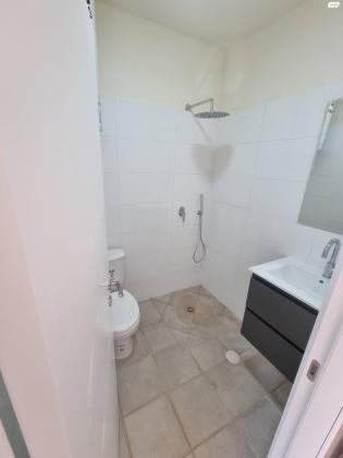 יחיאל מיכל פינס 18 (נווה אלון)