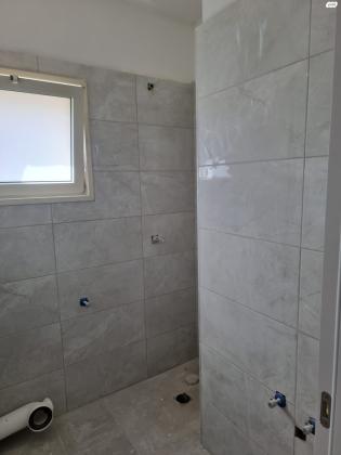 נווה גנים 13 (נוה פז)