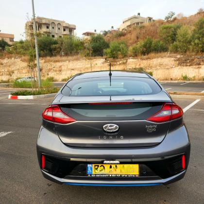 יונדאי איוניק (2017)