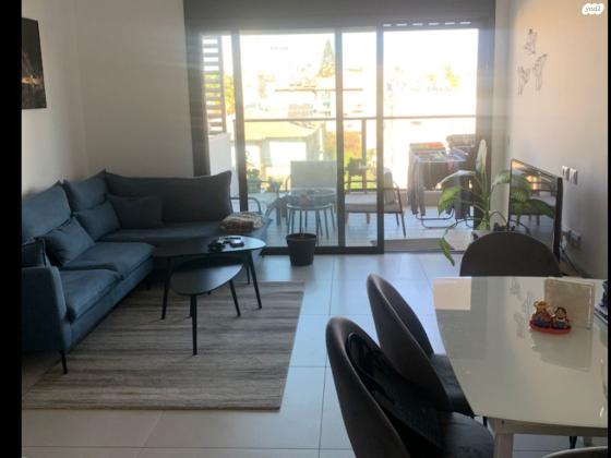 העצמאות 42 (מרכז)