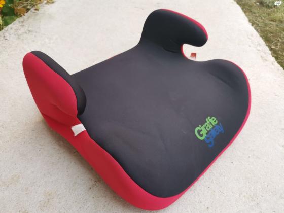 2 בוסטרים לרכב במצב מעולה,