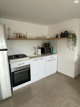 גאולים 15 (שכונה ג)