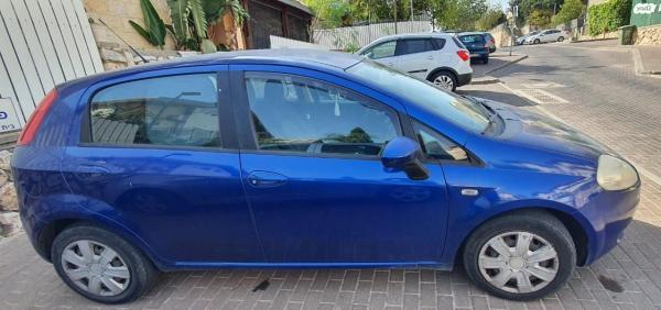 פיאט פונטו גרנדה (דור III) (2009)