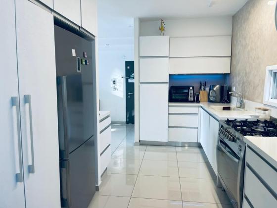 אחדות העבודה 11 (בורוכוב)