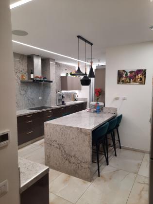 משה זילברג 28 (רמת שרת)