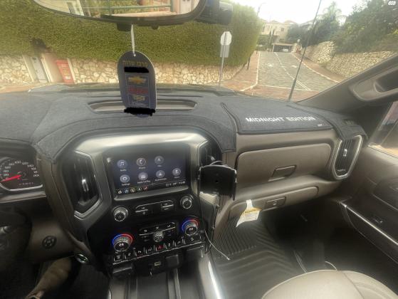 שברולט סילברדו 2500 (2021)