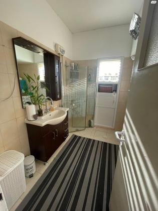 האחים טרבס 13 (ביל"ו)