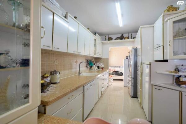 אחווה 18 (קרית אליהו)