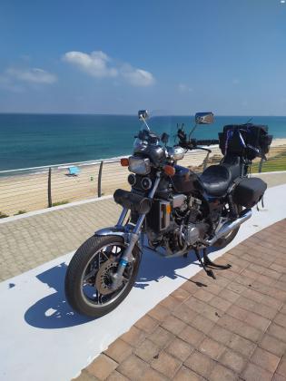 הונדה NT1100 (1983)