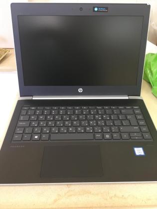 למכירה מחשב נייד כחדש מגיע