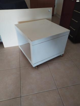 שולחן סלון/שולחן קפה על גלגלים