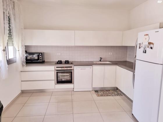 דגניה 12 (שדרת המגדלים ח-501)