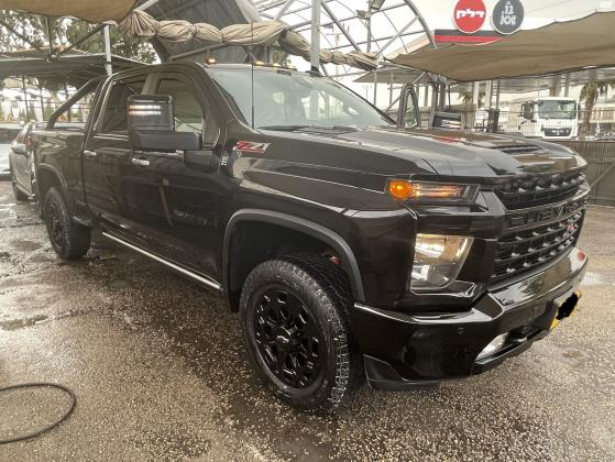 שברולט סילברדו 2500 (2021)