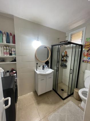 פנחס לבון 20 (שיכון ותיקים)