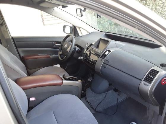 טויוטה פריוס (2008)