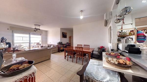 מצפה האגם 15