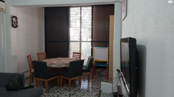 עוזיאל 1 (יד לבנים)