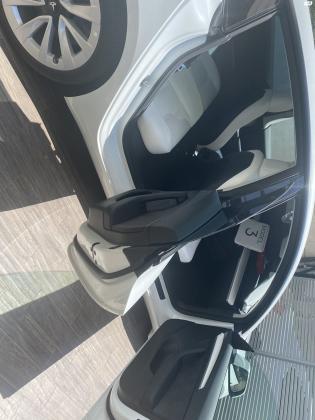 טסלה מודל 3 (2021)