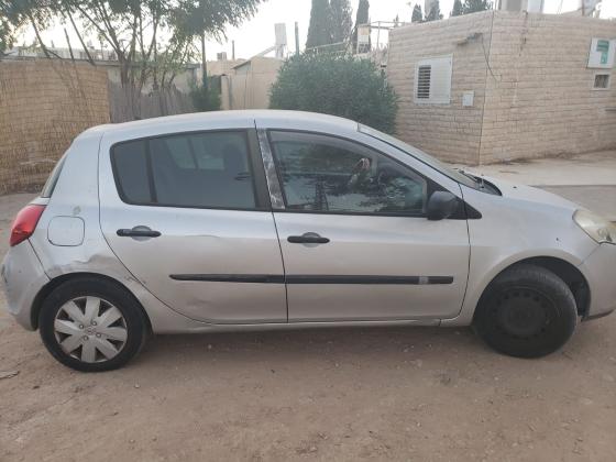 רנו קליאו דור 3 (2006-2014) (2010)