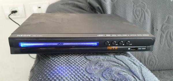 dvd לביית של חברת neon