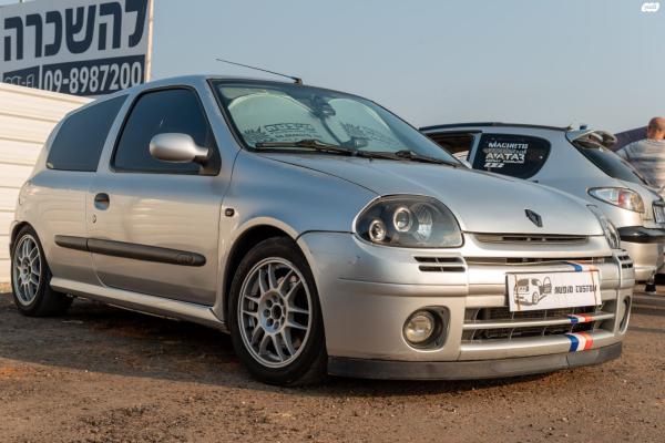 רנו קליאו B (2001)