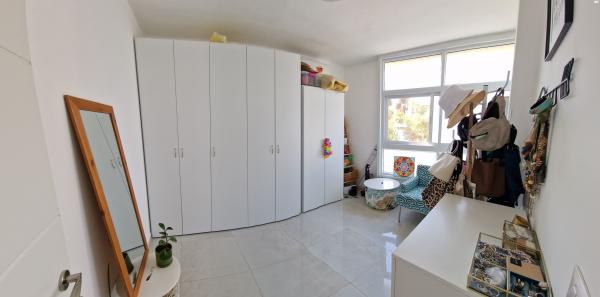 לוין אפשטיין 10 (נווה אלון)