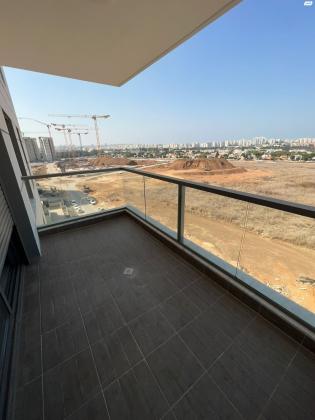 הנחשול 2 (נווה ים)