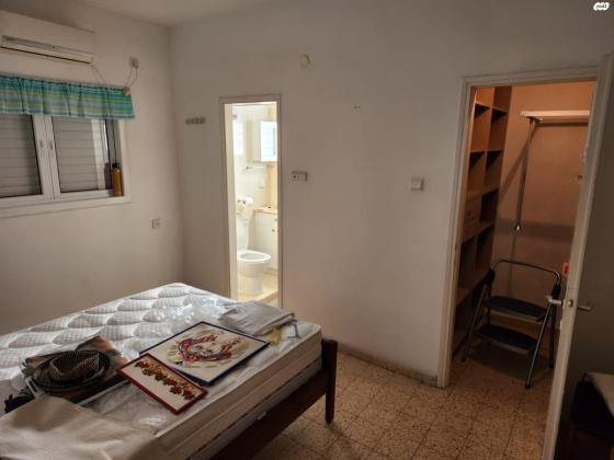 ברוך שפינוזה 26 (נווה אלון)