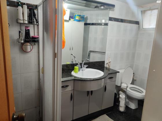 אליהו חכים 16 (רמות)