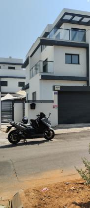 אבן שושן 6 (כצנלסון)