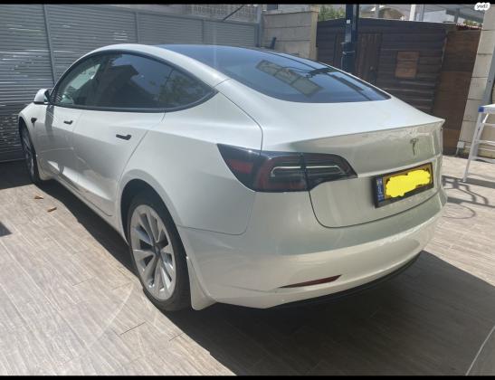 טסלה מודל 3 (2021)