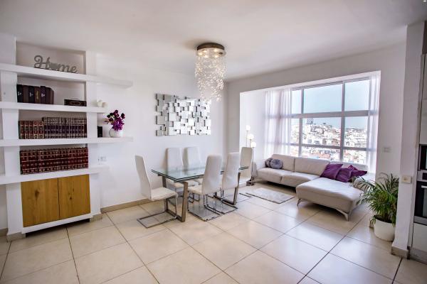 רבי יהושע 33 (הר שלום)