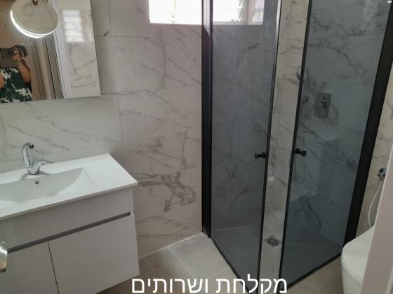 אברהם ארסט 1 (פת)