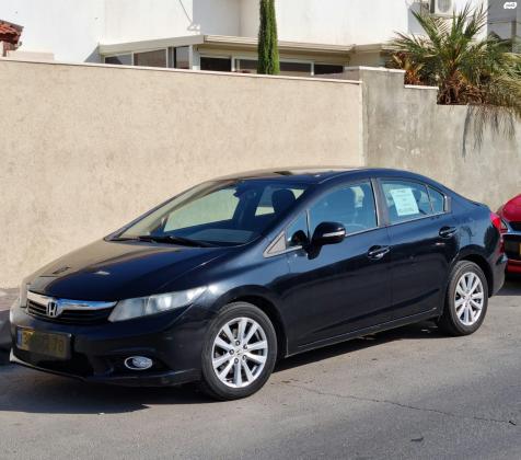 הונדה סיוויק סדאן החדשה (2012)