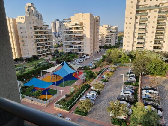 פרופ' יהודית בירק 9 (רחובות המדע)