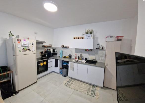 לוין אפשטיין 10 (נווה אלון)