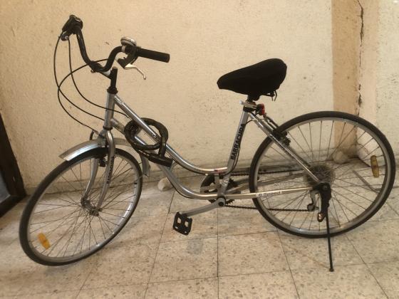 אופני עיר כביש נשים קלות