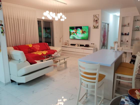 המעפילים 14 (מרכז העיר)