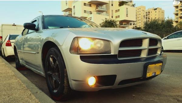 דודג' צ'ארג'ר (2015)