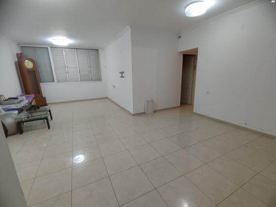 ברוריה 15 (נחלת יצחק)